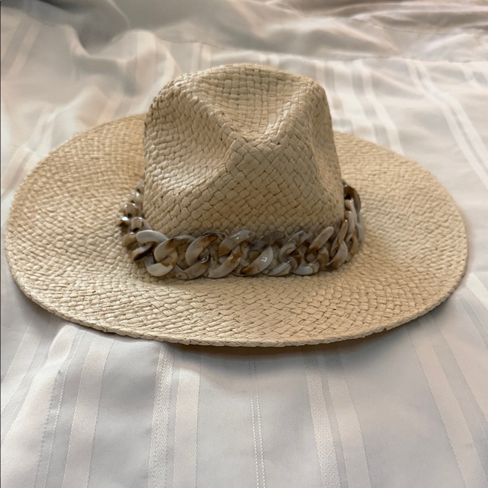Straw Fedora Hat with Tortoiseshell Chain Trim - Natural